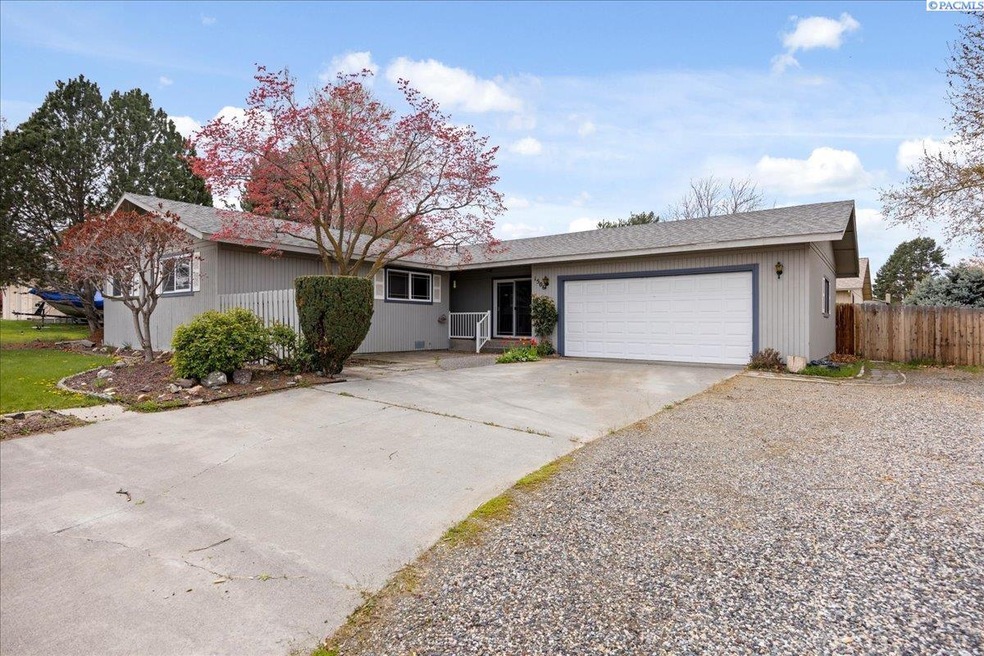 1506 S Olson St, Kennewick, WA 99338 - photo 1
