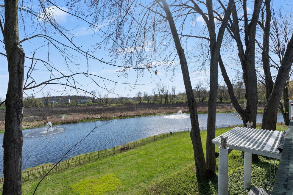 Gorgeous Pond Front