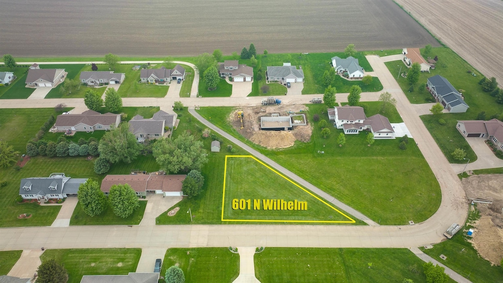 601 N Wilhelm St, Conrad, IA 50621 - photo 1