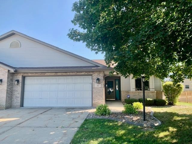 Pending $375,000 • Co-Listing Agent