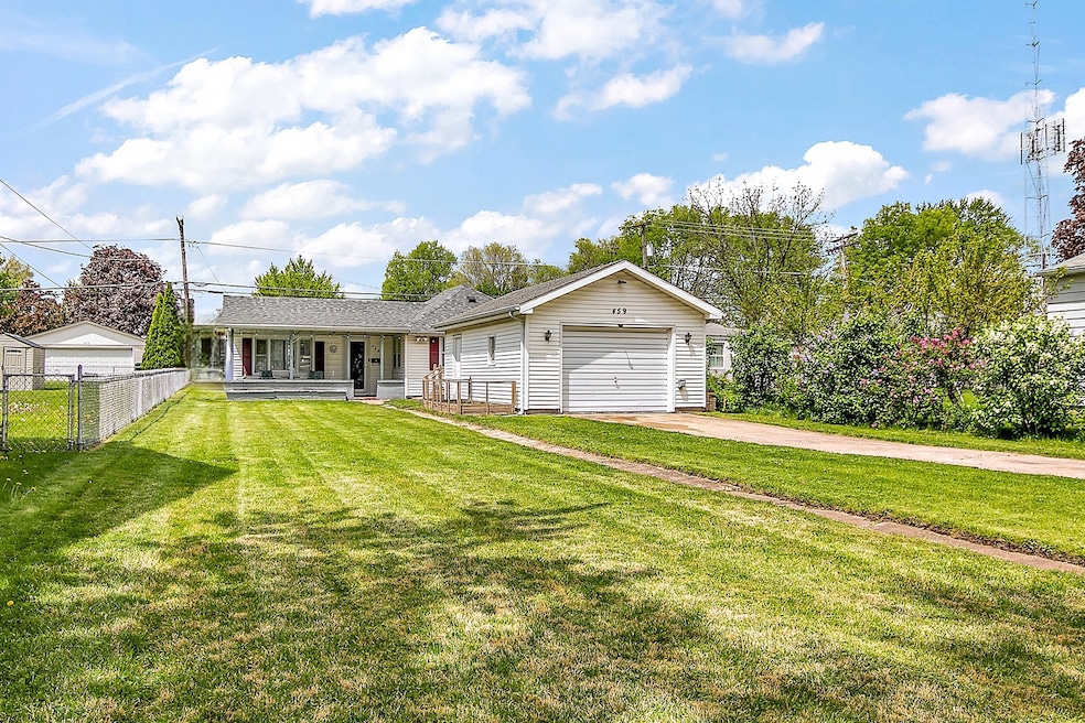 For Sale $165,000 • Co-Listing Agent