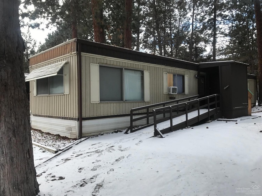 141 SW 15th St unit 56, Bend, OR 97702 - photo 1