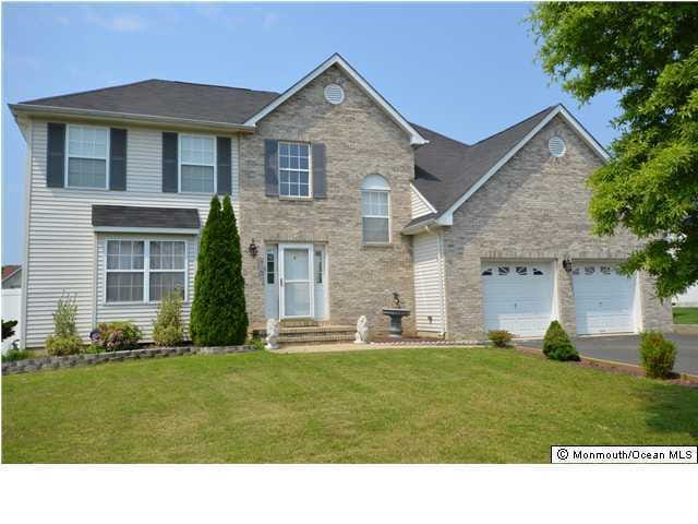 2 Treeview Ln, Cliffwood, NJ 07721 - photo 1