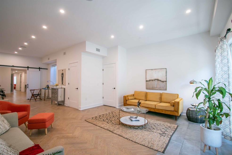 151 Webster Ave unit 1B, Jersey City, NJ 07307 - photo 1