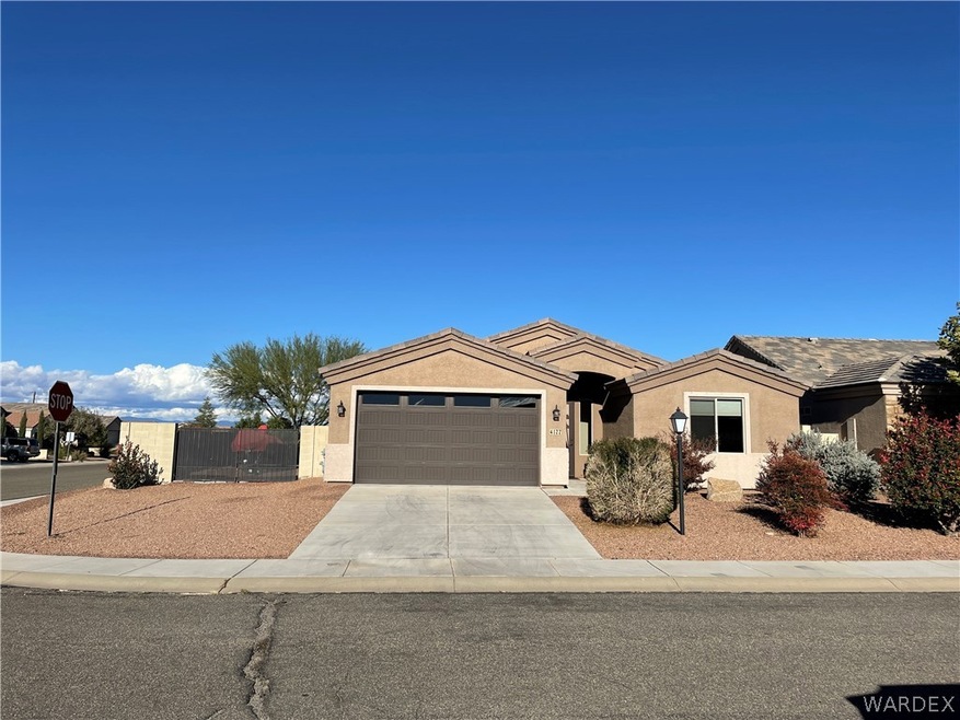 4177 E Stampede Rd, Kingman, AZ 86401 - photo 1