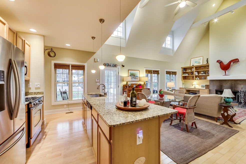 9948 Cottage Ln, Union Pier, MI 49129 - photo 1