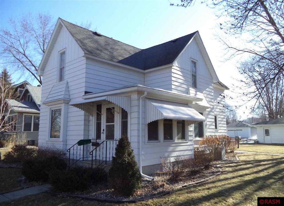 1601 N 4th St, Mankato, MN 56001 - photo 1