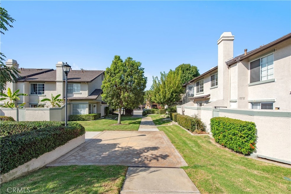 28 Exeter unit 19, Irvine, CA 92612 - photo 1