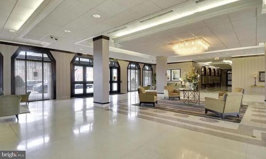 Town Square Towers unit 417, Washington, DC 20024 - photo 1