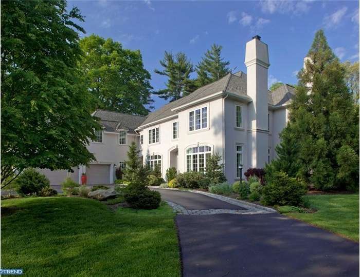 121 Knightsbridge Rd, Wynnewood, PA 19096 - photo 1