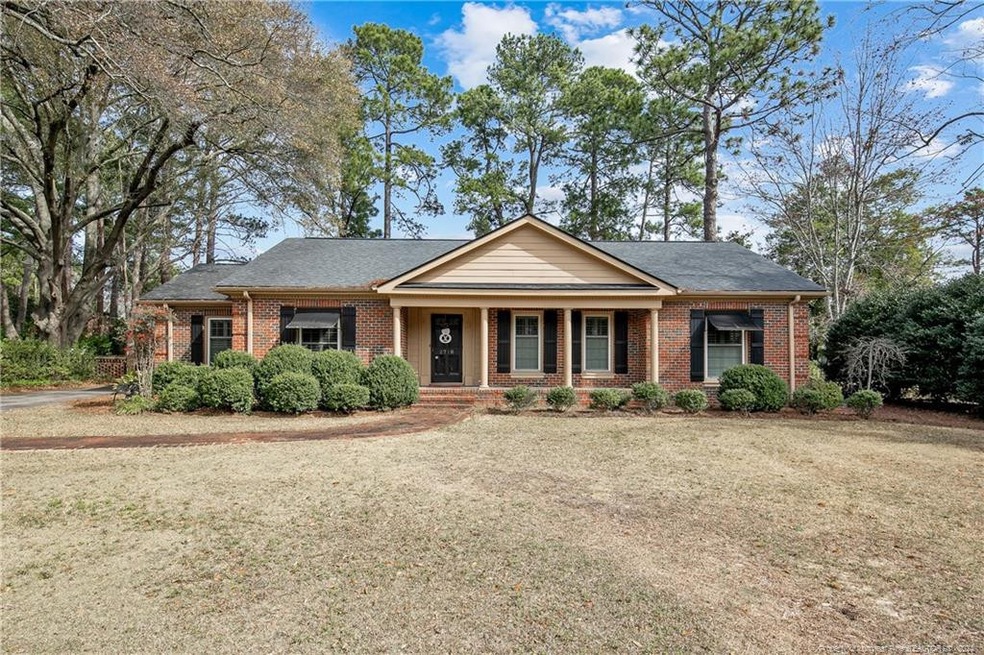 2710 Mirror Lake Dr, Fayetteville, NC 28303 - photo 1