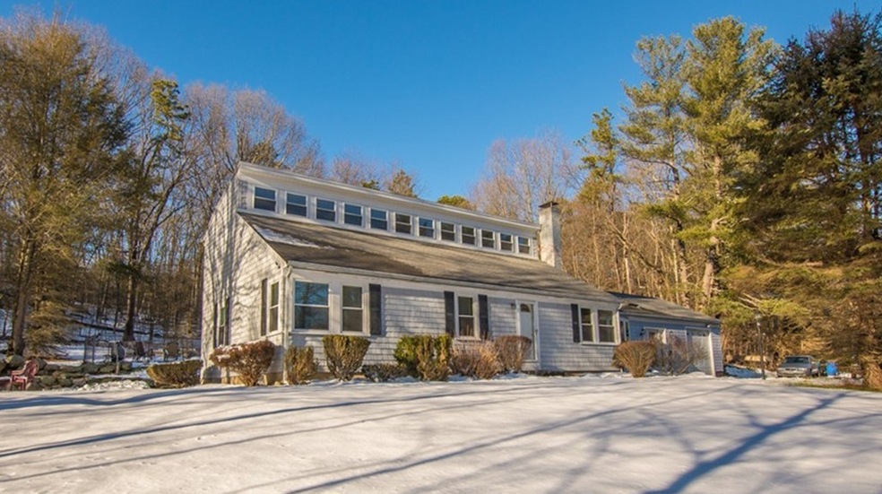 22 William Ward St, Uxbridge, MA 01569 - photo 1