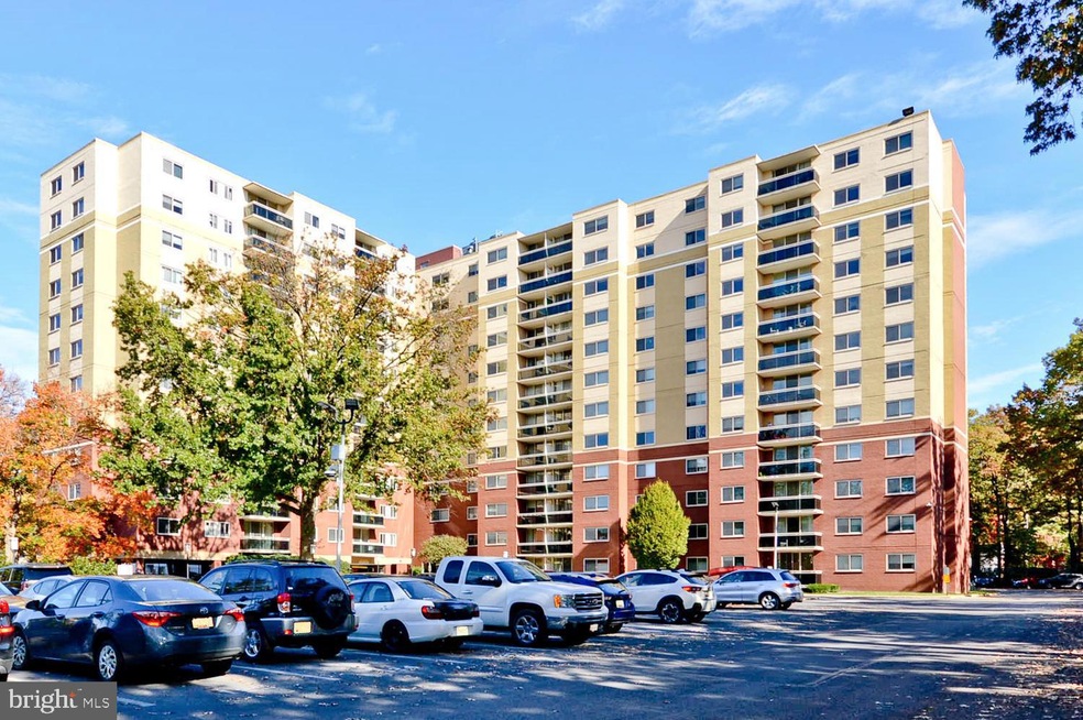 Takoma Overlook Condominium unit 517W, Takoma Park, MD 20912 - photo 1