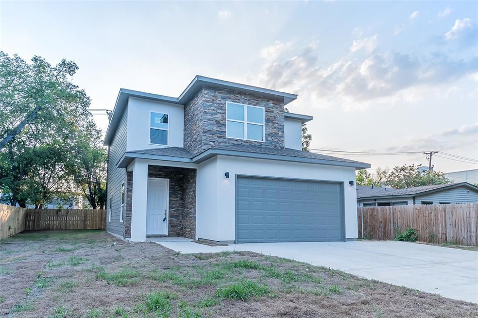 412 S Mcentire Ct, Fort Worth, TX 76108 - photo 1