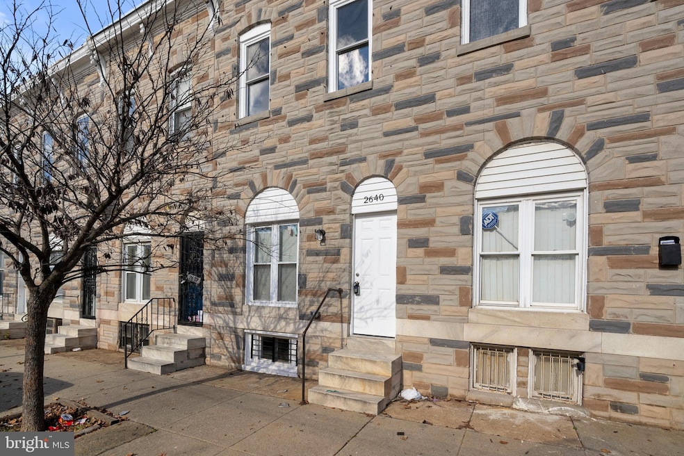 2640 E Oliver St, Baltimore, MD 21213 - photo 1