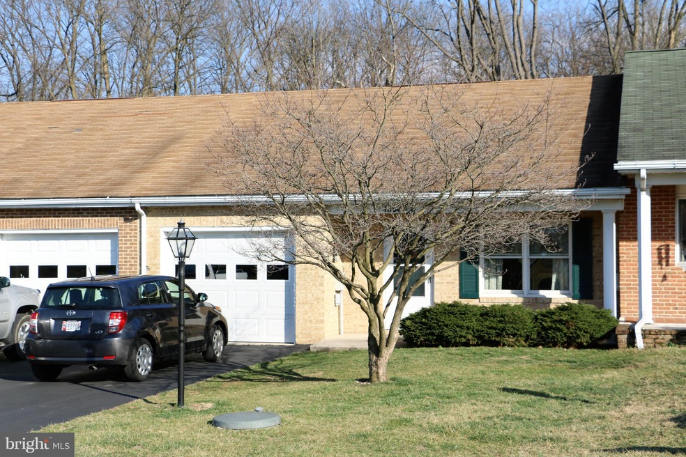 18030 Par Three Dr, Hagerstown, MD 21740 - photo 1