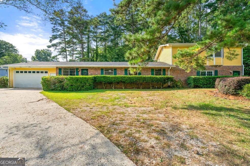 1885 North Dr SW, Atlanta, GA 30331 - photo 1