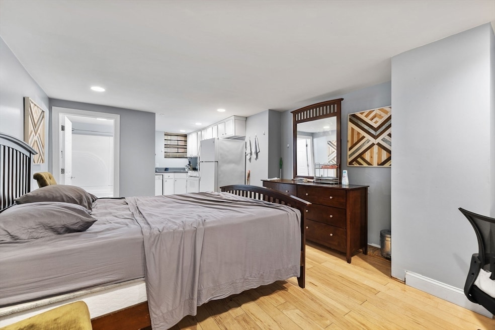 1170 Massachusetts Ave unit 2, Cambridge, MA 02138 - photo 1