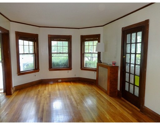 515 Heath St, Chestnut Hill, MA 02467 - photo 1