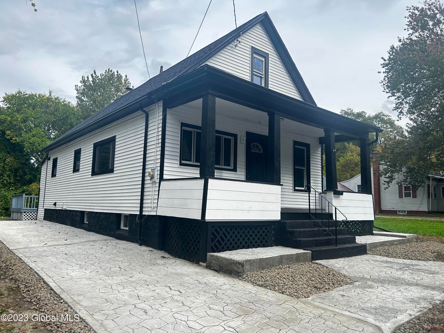 33 Cheltingham Ave, Schenectady, NY 12306 - photo 1