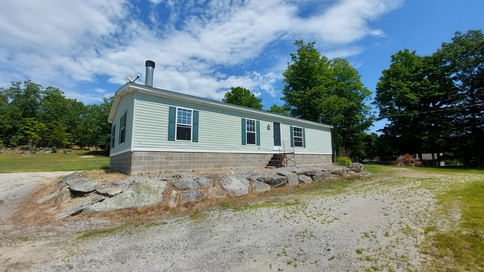 63 Jenness Hill Rd, Meredith, NH 03253 - photo 1