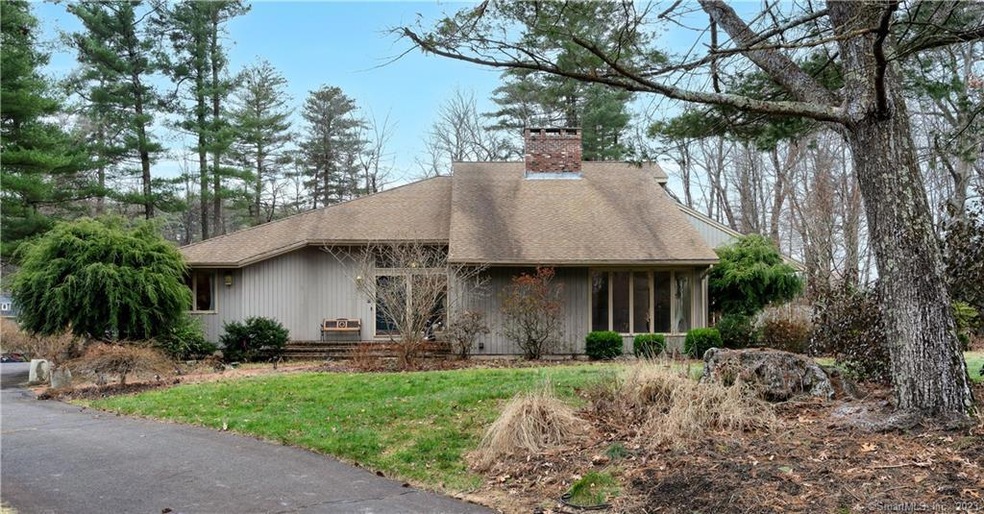 15 Talcott Mountain Rd, Simsbury, CT 06070 - photo 1