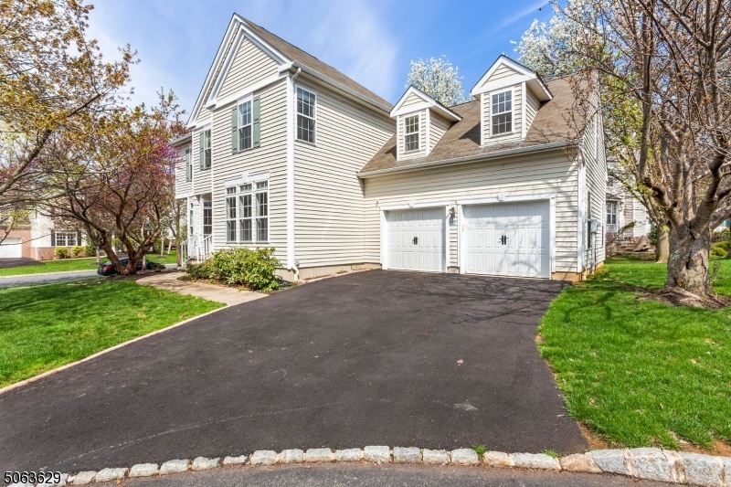 1 Hansom Rd, Basking Ridge, NJ 07920 - photo 1