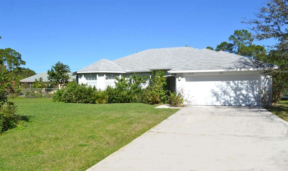 709 Damek Front