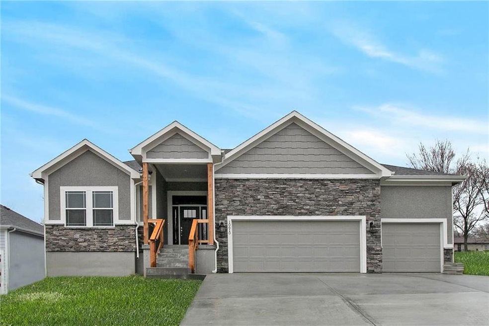 10610 W 49th Place, Shawnee, KS 66203 - photo 1