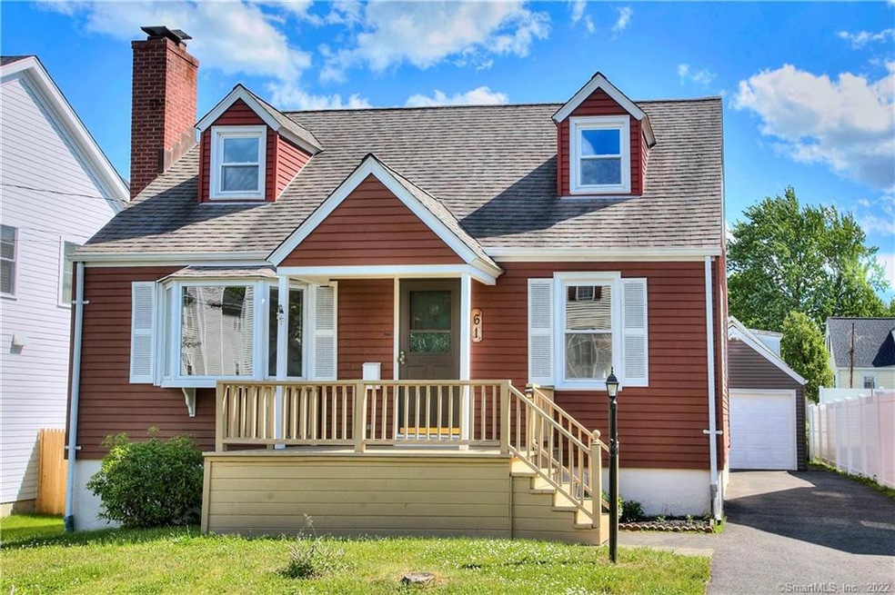 61 Cardinal St, Fairfield, CT 06825 - photo 1