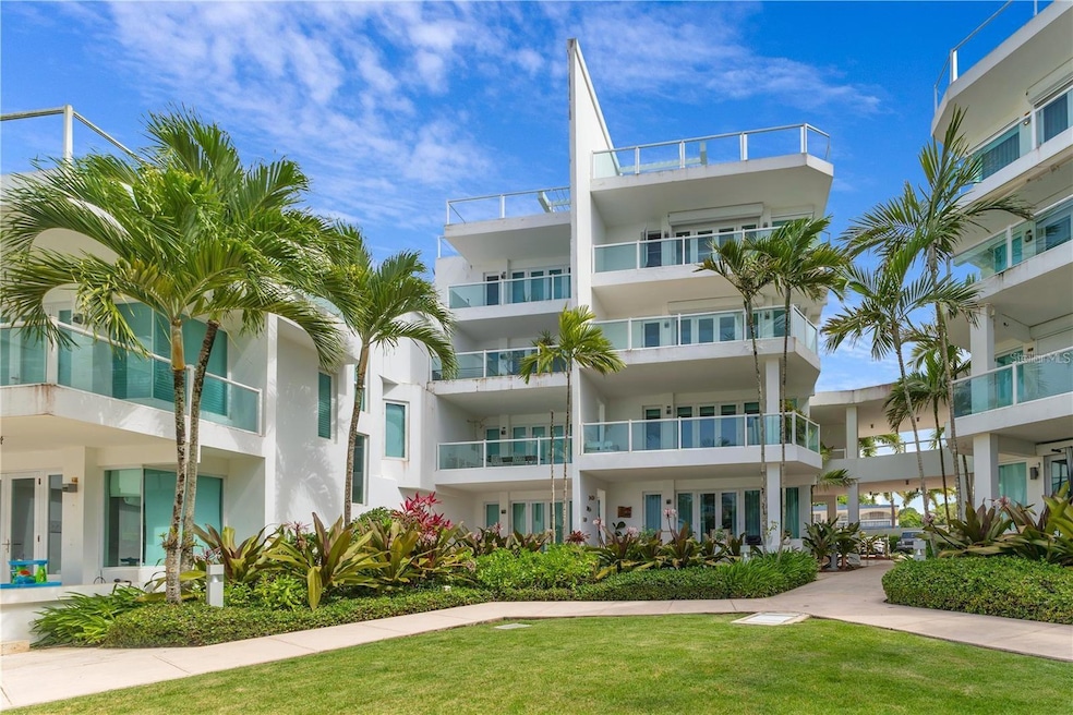 19 Paseo La Balandra unit 8, Vega Alta, PR 00692 - photo 1