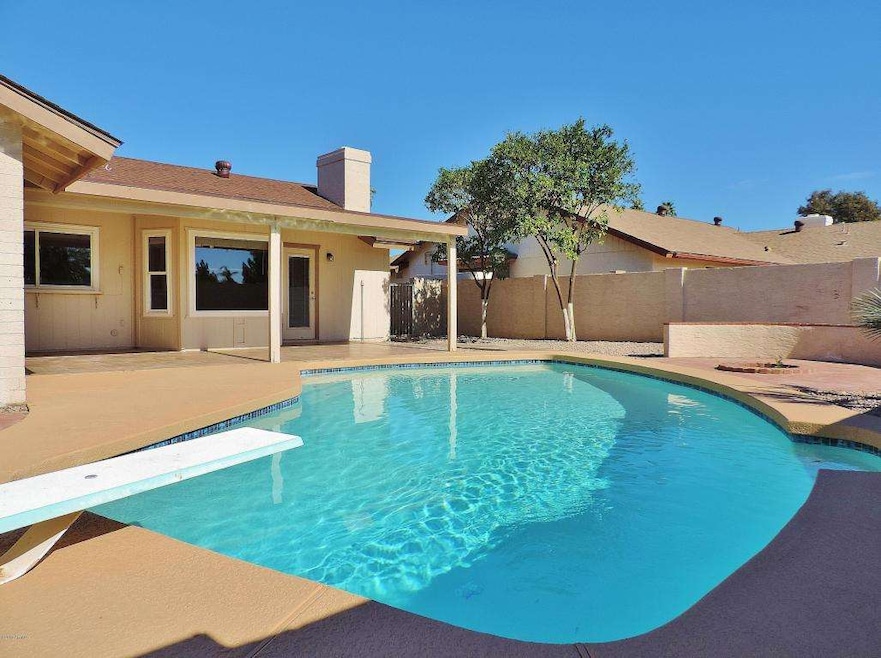 705 W Bentrup St, Chandler, AZ 85225 - photo 1