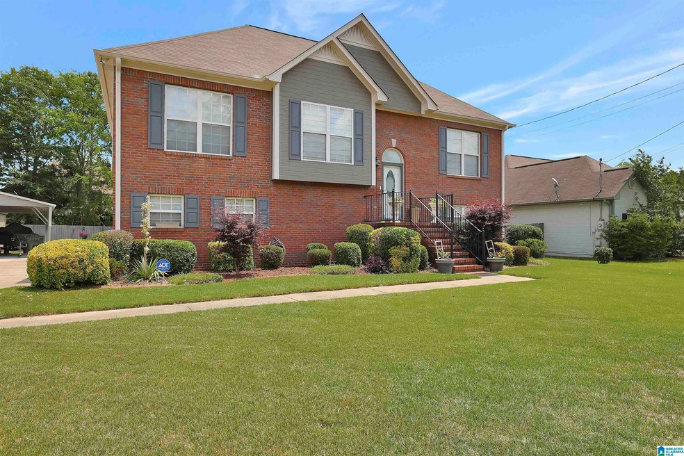 984 Hickory St, Moody, AL 35004 - photo 1