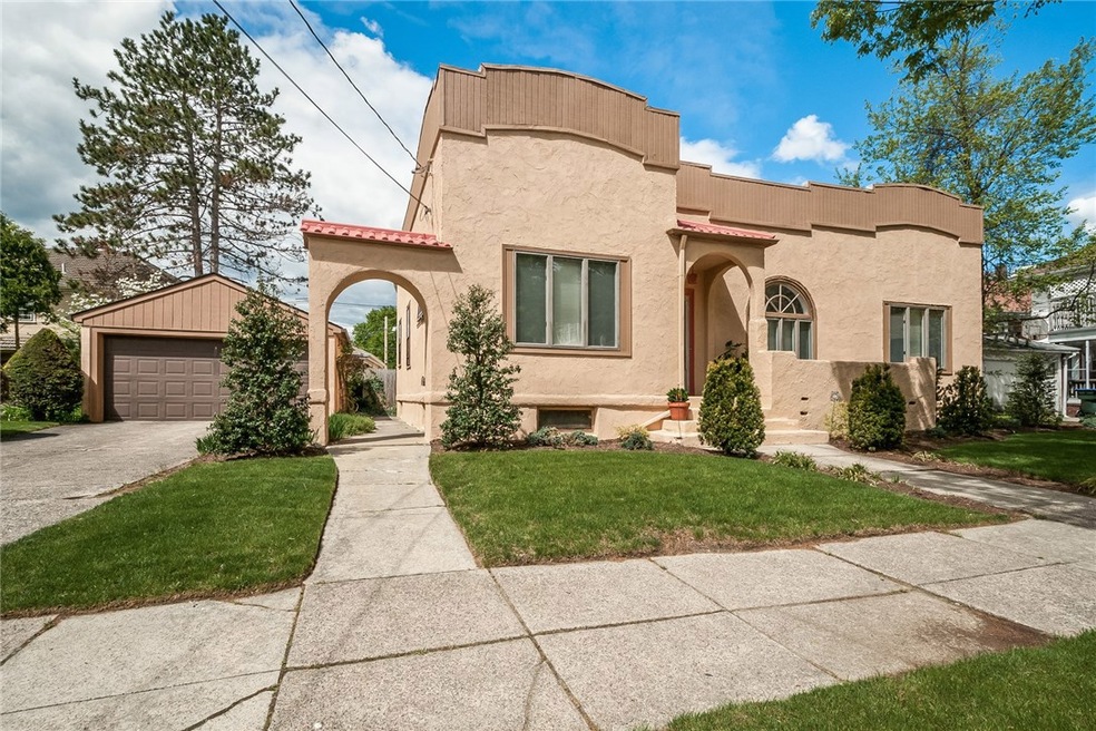 30 Elmway St, Providence, RI 02906 - photo 1