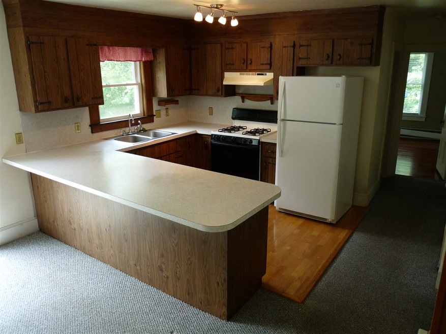 3 Leelynn Cir, Londonderry, NH 03053 - photo 1