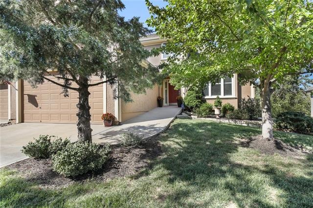 19524 W 100th Terrace, Lenexa, KS 66220 - photo 1