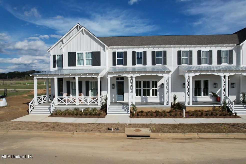 For Sale $449,900 • Co-Listing Agent