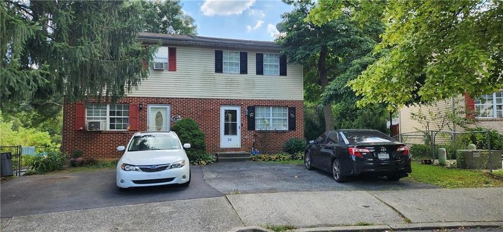 34 Armour Ct, Allentown, PA 18103 - photo 1