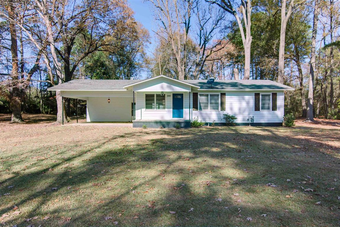 2808 Johnson Ln, Texarkana, TX 75501 - photo 1