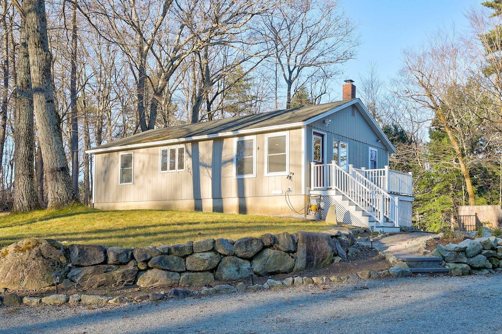 62 Beechwood Dr, Center Conway, NH 03813 - photo 1