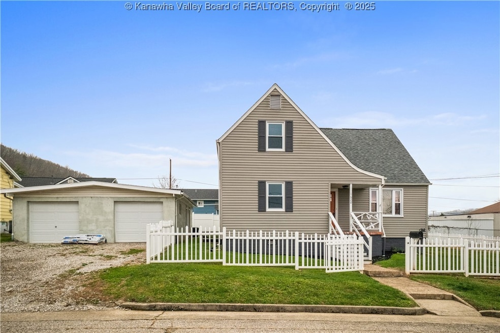 1628 16th St, Nitro, WV 25143 - photo 1