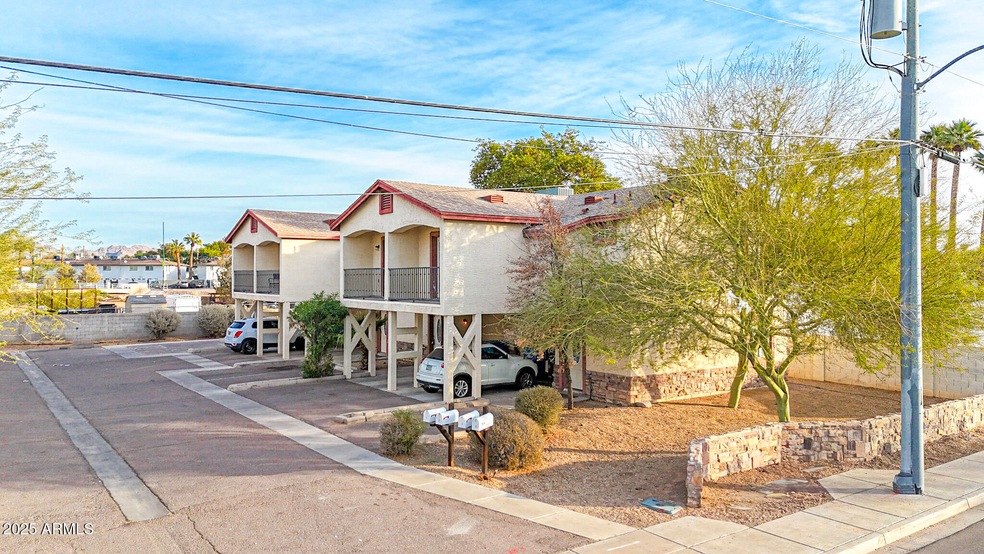 2614 E Monte Vista Rd unit 3, Phoenix, AZ 85008 - photo 1