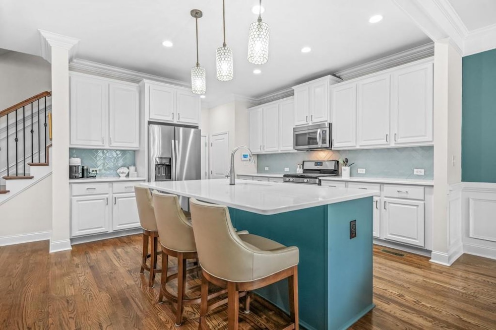 2292 West Village Junction