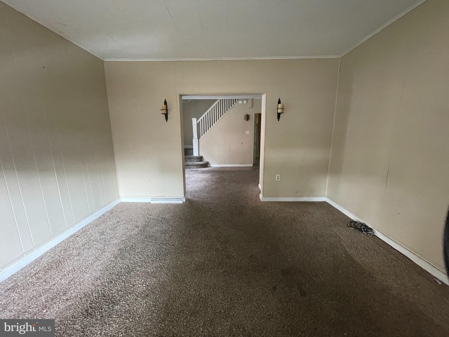 1526 Birch St, Reading, PA 19604 - photo 1