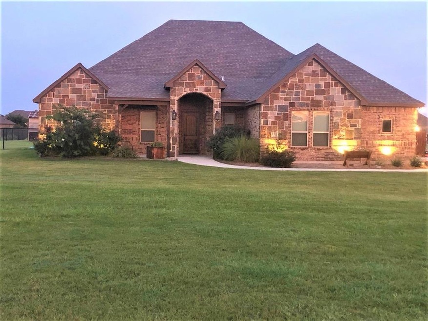 404 Spring Valley Rd, Weatherford, TX 76087 - photo 1