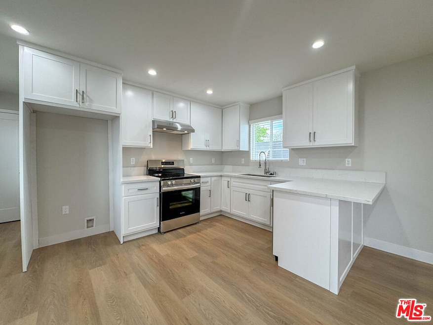 316 Ximeno Ave unit B, Long Beach, CA 90814 - photo 1