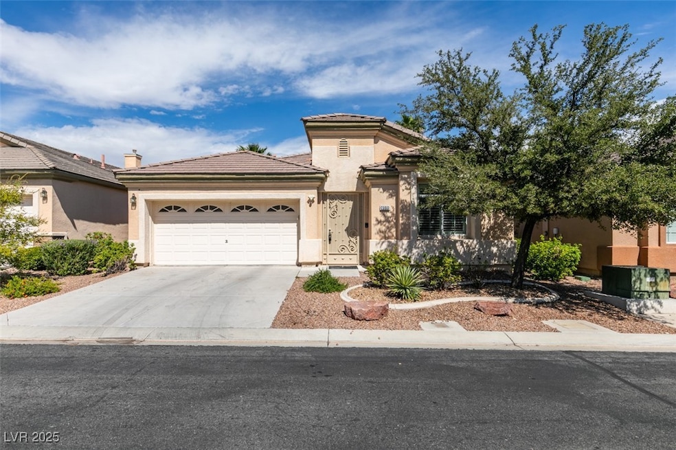 7000 Point Cabrillo Ct, Las Vegas, NV 89113 - photo 1