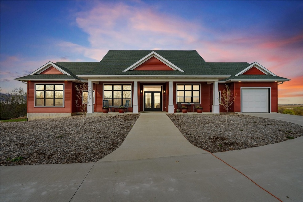 4009 Quail Ridge Rd, Center Point, IA 52213 - photo 1