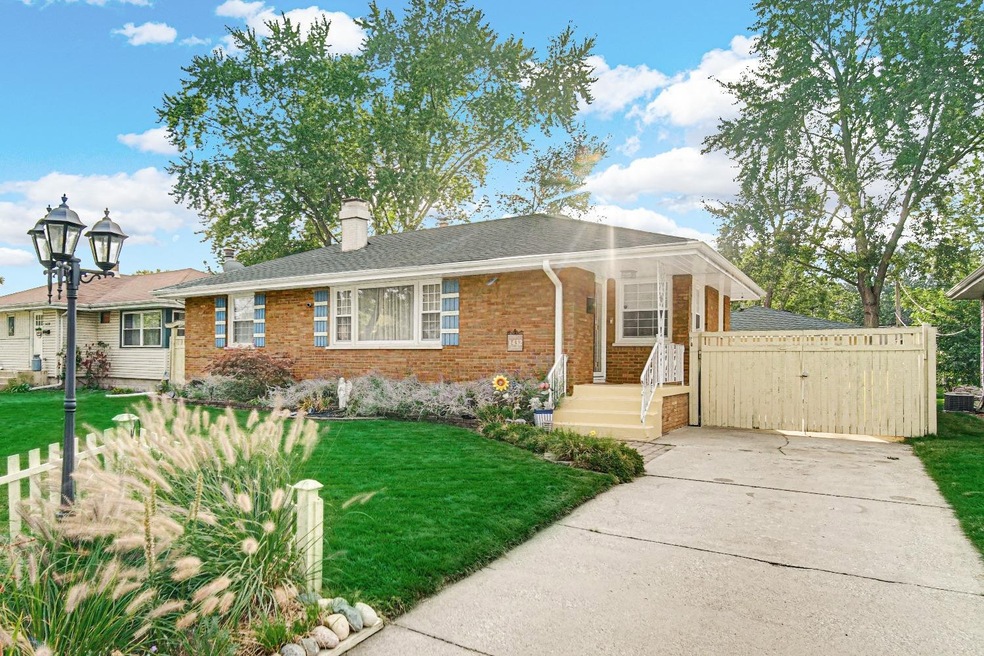 1432 N Harvey St, Griffith, IN 46319 - photo 1