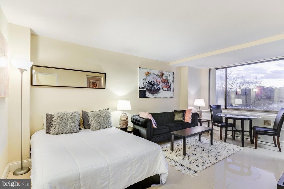 1111 Arlington Blvd unit 546, Arlington, VA 22209 - photo 1